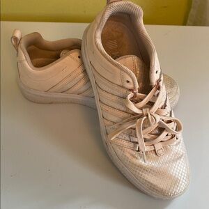 K- Swiss Light Pink/Cream/Rose Gold Sneaker Size 7.5